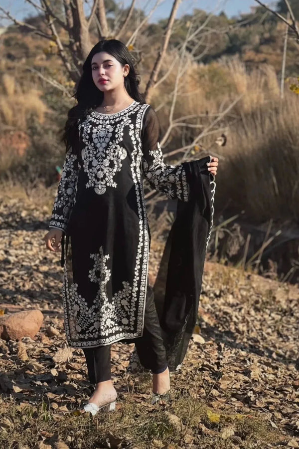 AN - 3PC LAWN EMBROIDERED UNSTICH
